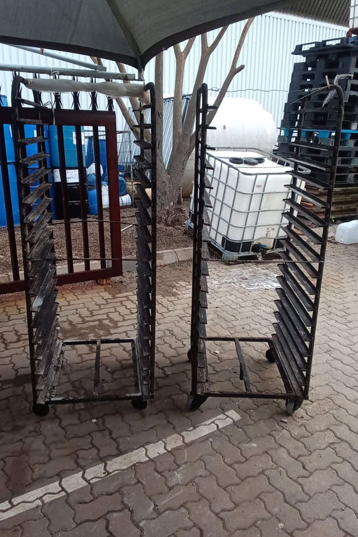 Trolly Cleaning
